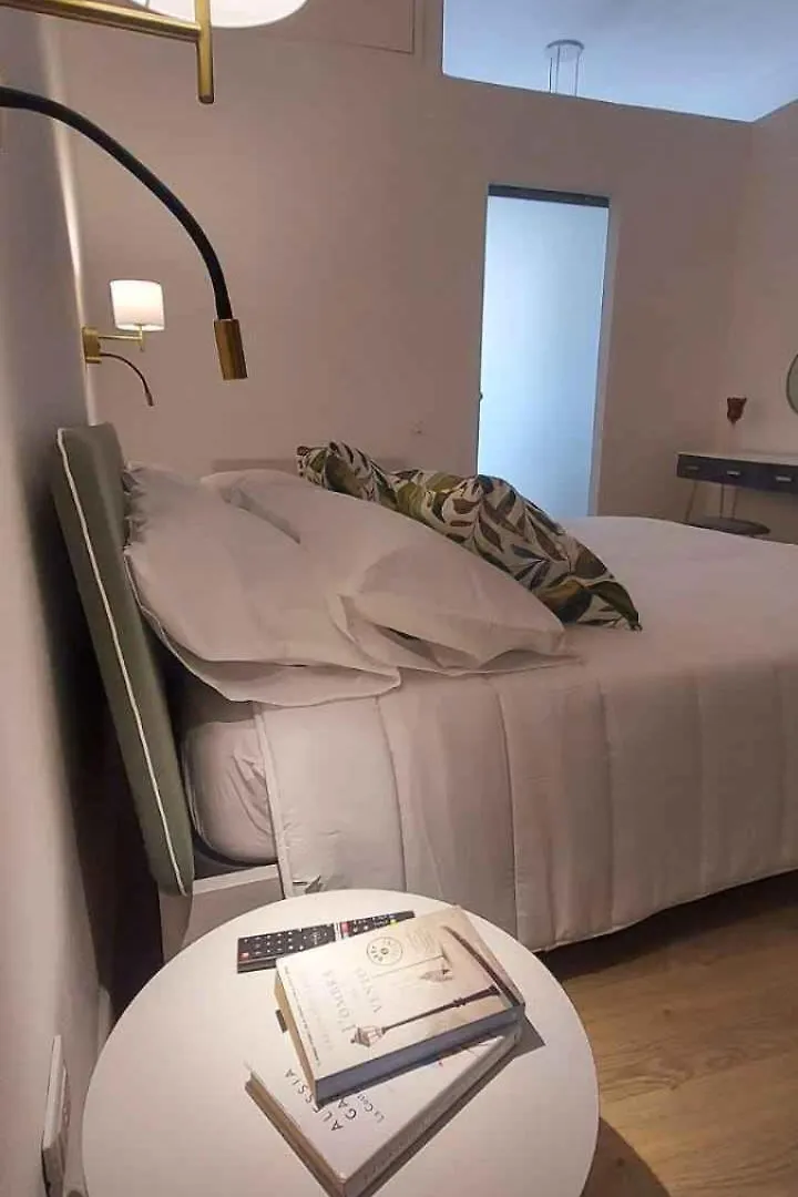 Apartment In Palermo - Sizilien 48263 0*,
